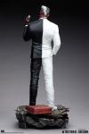 Batman-TwoFace-Statue-05