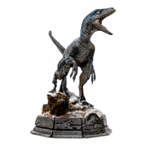 Jurassic World 3: Dominion - Blue & Beta 1:10 Scale Statue