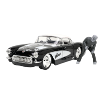 Universal Monsters - Wolfman with Vehicle 1:24 Scale