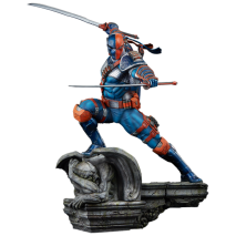 DC Comics - Deathstroke Premium Format Statue